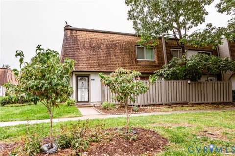 Tiny photo for 3828 Burlingame Place #B, Alexandria, VA 22309 (MLS # 2626800)