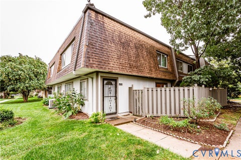 Tiny photo for 3828 Burlingame Place #B, Alexandria, VA 22309 (MLS # 2626800)
