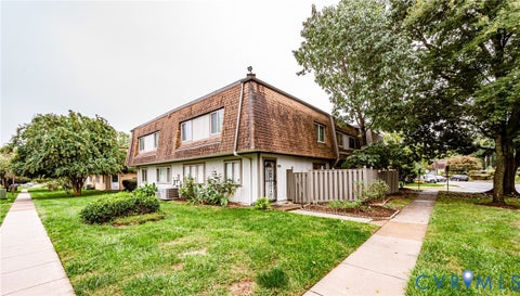 Tiny photo for 3828 Burlingame Place #B, Alexandria, VA 22309 (MLS # 2626800)
