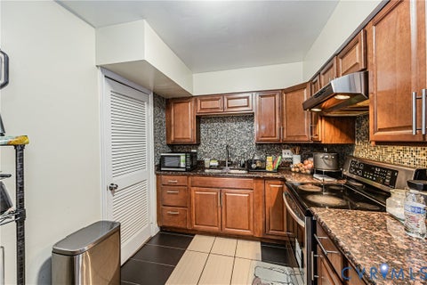 Tiny photo for 3828 Burlingame Place #B, Alexandria, VA 22309 (MLS # 2626800)
