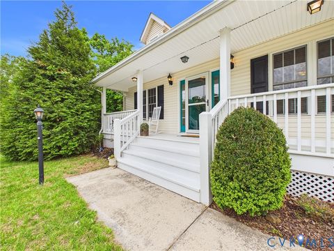 Tiny photo for 1505 Fourth Ave Extension, Farmville, VA 23901 (MLS # 2611765)