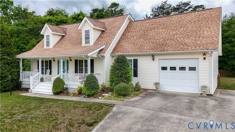 Photo of 1505 Fourth Ave Extension, Farmville, VA 23901 (MLS # 2611765)