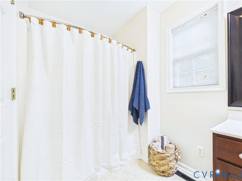 Tiny photo for 1505 Fourth Ave Extension, Farmville, VA 23901 (MLS # 2611765)