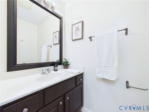 Tiny photo for 1505 Fourth Ave Extension, Farmville, VA 23901 (MLS # 2611765)