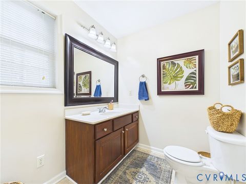 Tiny photo for 1505 Fourth Ave Extension, Farmville, VA 23901 (MLS # 2611765)