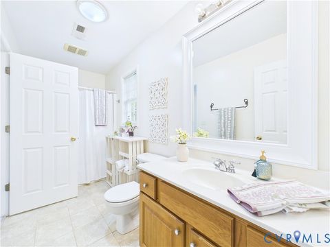 Tiny photo for 1505 Fourth Ave Extension, Farmville, VA 23901 (MLS # 2611765)