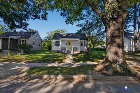 Tiny photo for 1408 Carter Street, Richmond, VA 23220 (MLS # 2621302)