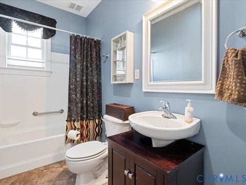 Tiny photo for 5112 Cobblestone Landing Place, Henrico, VA 23059 (MLS # 2627189)