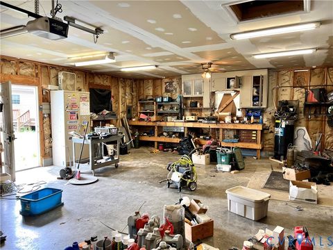 Tiny photo for 2230 Richmond Road, Amelia Courthouse, VA 23002 (MLS # 2609727)