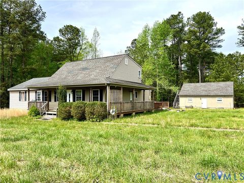 Photo of 2230 Richmond Road, Amelia Courthouse, VA 23002 (MLS # 2609727)