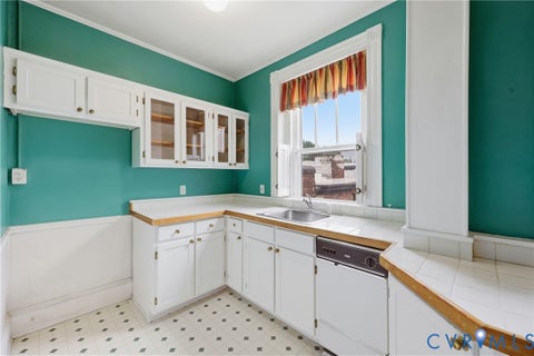 Tiny photo for 503 Strawberry Street #U6, Richmond, VA 23220 (MLS # 2625963)