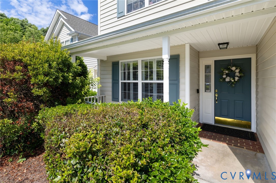 4674 Twin Hickory Lake Drive