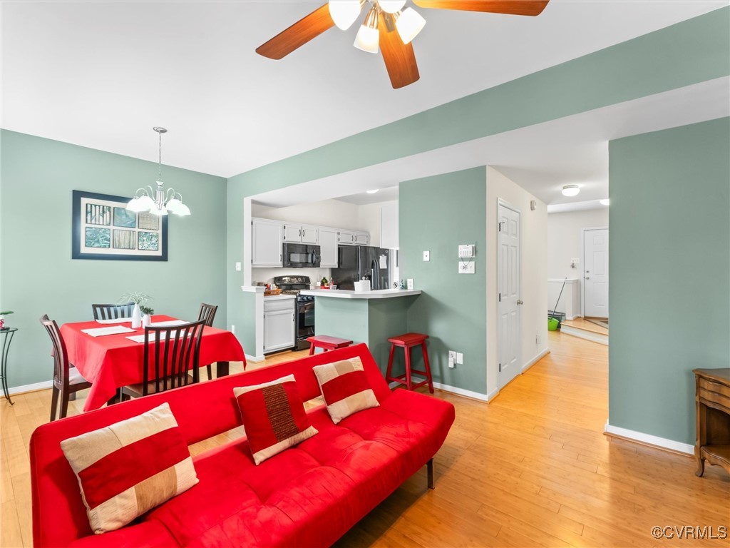 Henrico, Virginia 23294, United States, 2 Bedrooms Bedrooms, ,4 BathroomsBathrooms,Residential,Active,96118