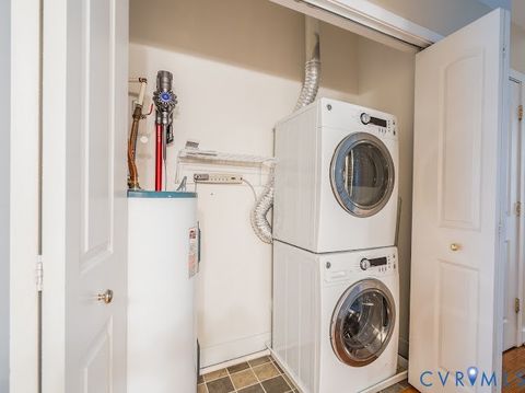 Tiny photo for 409 Duke Street #200, Norfolk, VA 23510 (MLS # 2617594)