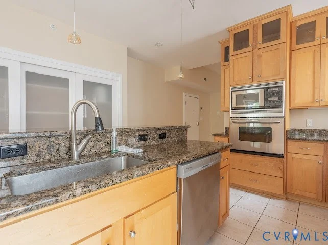 409 Duke Street Unit 200