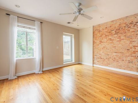 Tiny photo for 409 Duke Street #200, Norfolk, VA 23510 (MLS # 2617594)