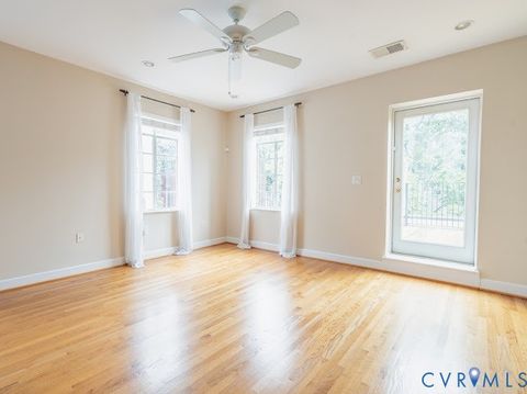 Tiny photo for 409 Duke Street #200, Norfolk, VA 23510 (MLS # 2617594)