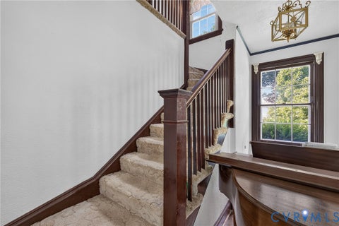 Tiny photo for 5512 Hawthorne Avenue, Richmond, VA 23227 (MLS # 2621927)