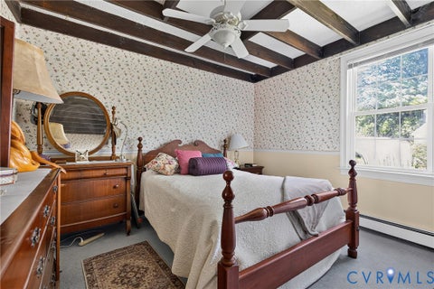 Tiny photo for 5512 Hawthorne Avenue, Richmond, VA 23227 (MLS # 2621927)