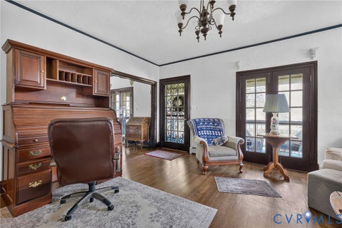 Tiny photo for 5512 Hawthorne Avenue, Richmond, VA 23227 (MLS # 2621927)