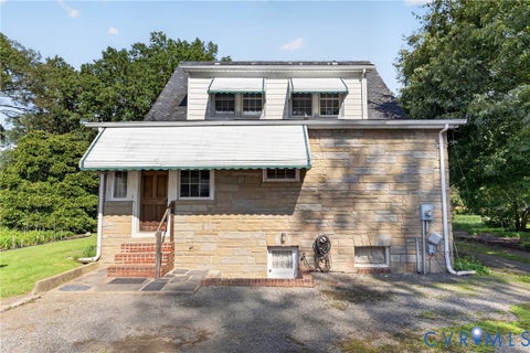 Tiny photo for 5512 Hawthorne Avenue, Richmond, VA 23227 (MLS # 2621927)