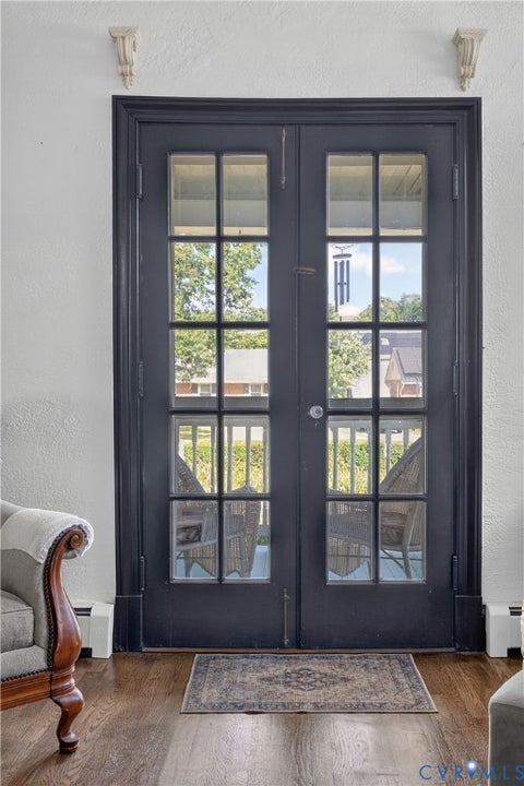 Tiny photo for 5512 Hawthorne Avenue, Richmond, VA 23227 (MLS # 2621927)