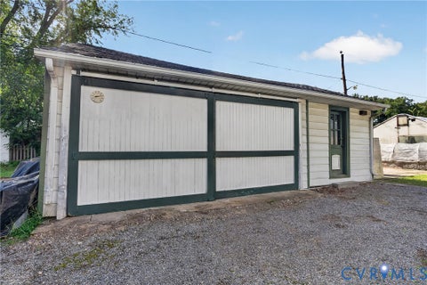 Tiny photo for 5512 Hawthorne Avenue, Richmond, VA 23227 (MLS # 2621927)