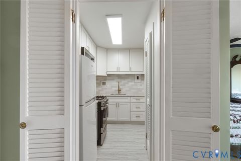 Tiny photo for 5100 Monument Avenue #1212, Henrico, VA 23230 (MLS # 2615176)