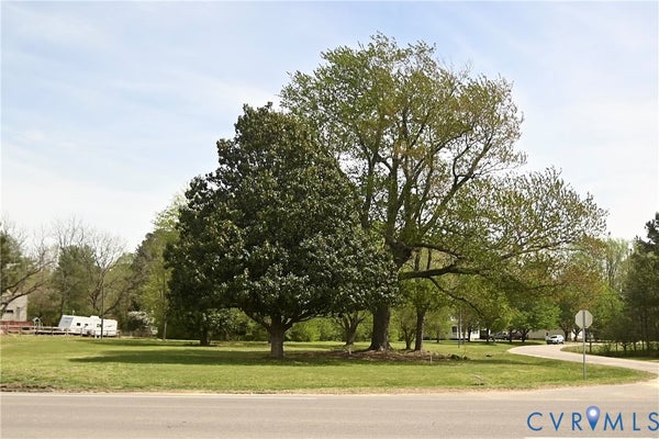 18440 NEW KENT HWY, BARHAMSVILLE, VA 23011 - Image 35077c957f2f2fe23320fd7a1bc05346/3958843883