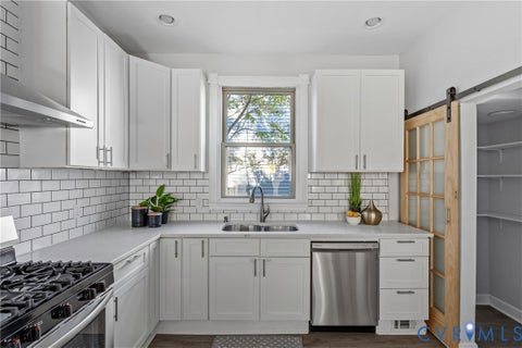 Tiny photo for 2306 Greenwood Avenue, Richmond, VA 23222 (MLS # 2627849)