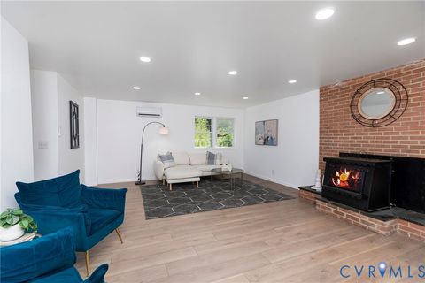 Tiny photo for 2208 Banbury Street, Charlottesville, VA 22901 (MLS # 2610985)