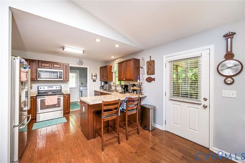 Tiny photo for 14800 S Crater Road, Prince George, VA 23805 (MLS # 2612892)