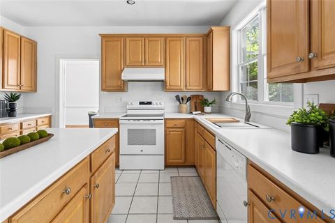 Tiny photo for 10604 Spurloch Court, Glen Allen, VA 23059 (MLS # 2612846)