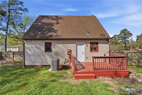 Tiny photo for 315 Pin Oak Drive, Hopewell, VA 23860 (MLS # 2608133)