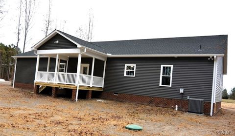 A home in Dinwiddie