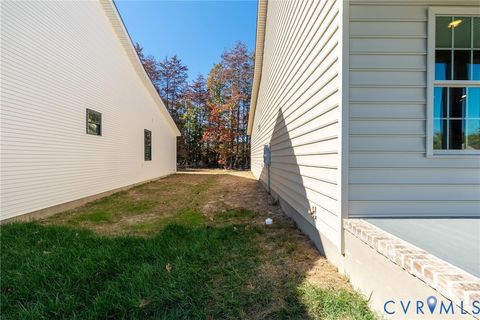 Tiny photo for Lot 26 Layne Street, Farmville, VA 23901 (MLS # 2530043)