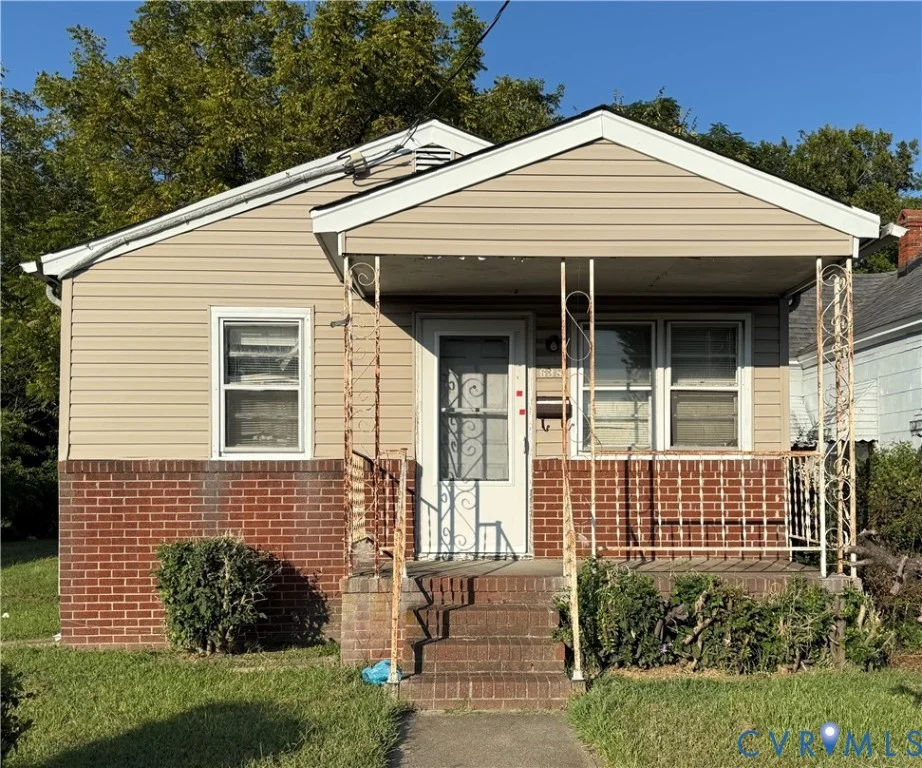 638 Ivy Avenue