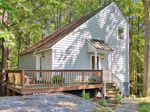 A home in North Chesterfield