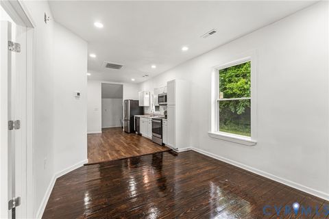 Tiny photo for 917 Lee Avenue, Petersburg, VA 23803 (MLS # 2612680)