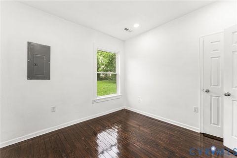 Tiny photo for 917 Lee Avenue, Petersburg, VA 23803 (MLS # 2612680)