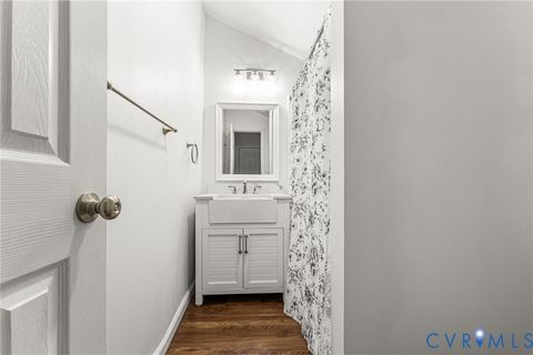 Tiny photo for 917 Lee Avenue, Petersburg, VA 23803 (MLS # 2612680)