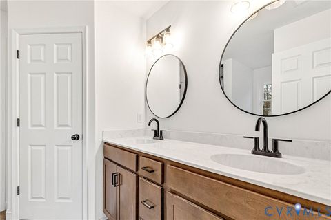 Tiny photo for 4715 Shannon Hill Road, Columbia, VA 23038 (MLS # 2604647)