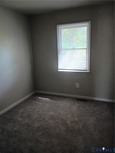 Tiny photo for 429 Hickorywood Circle, Richmond, VA 23223 (MLS # 2611630)