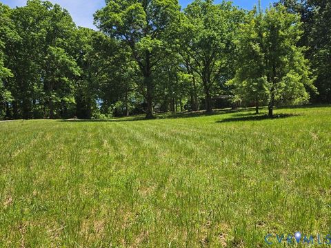 Tiny photo for 6 Mahan Road, Farmville, VA 23901 (MLS # 2613193)