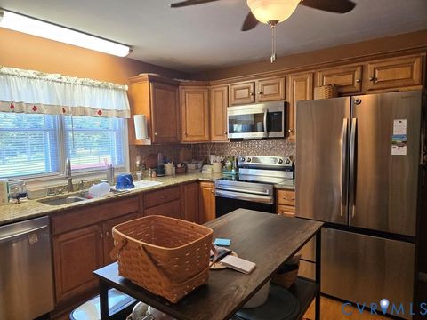 Tiny photo for 6 Mahan Road, Farmville, VA 23901 (MLS # 2613193)