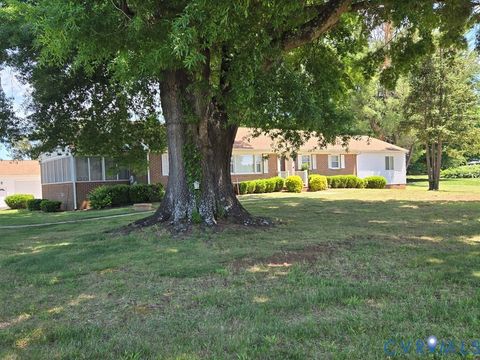 Tiny photo for 6 Mahan Road, Farmville, VA 23901 (MLS # 2613193)