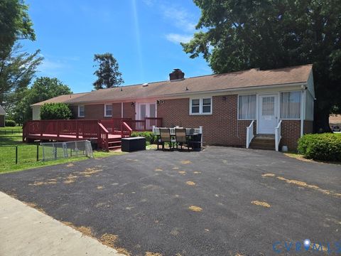 Tiny photo for 6 Mahan Road, Farmville, VA 23901 (MLS # 2613193)