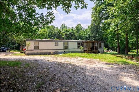 Tiny photo for 2016 W Patrick Henry Highway, Crewe, VA 23930 (MLS # 2600095)