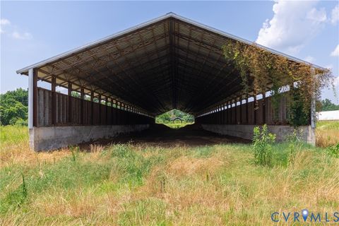 Tiny photo for 2016 W Patrick Henry Highway, Crewe, VA 23930 (MLS # 2600095)