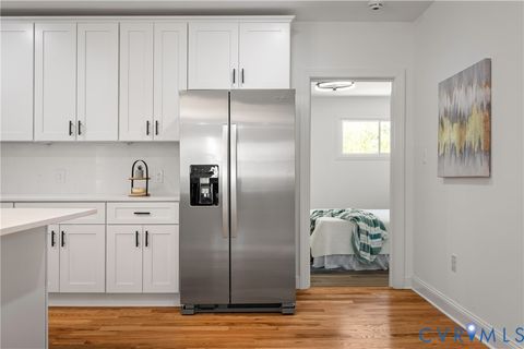 Tiny photo for 665 Pegram Street, Petersburg, VA 23803 (MLS # 2609696)